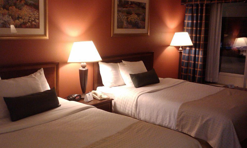 Holiday Inn Scranton East - Dunmore, An Ihg Hotel Extérieur photo